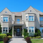 Advantages and Disadvantages of Secured vs. Unsecured Loans