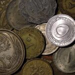The Pros and Cons of Peer-to-Peer Loans